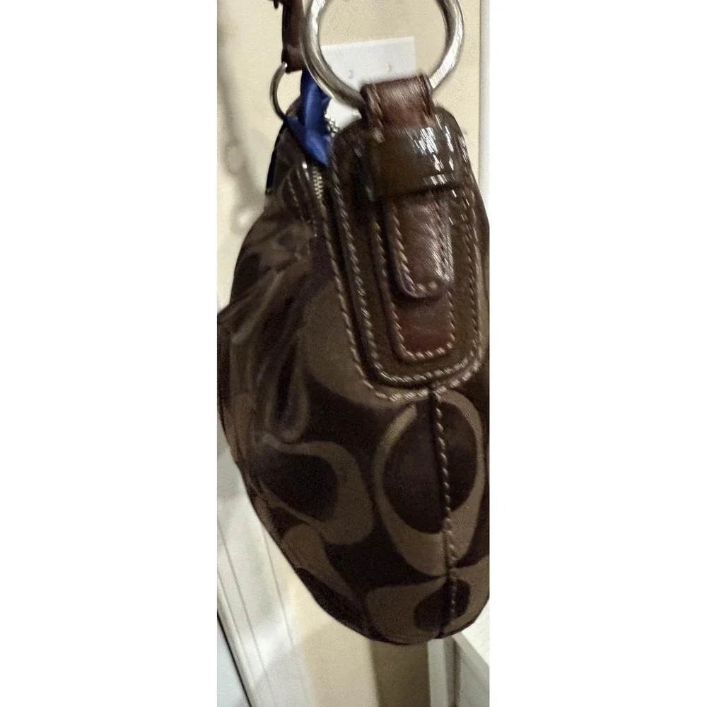 Coach Soho Hobo Bag Purse Vintage Dark Brown Slouchy Jacquard, Signature